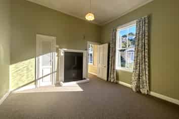 21 Russell Street, Stepneyville