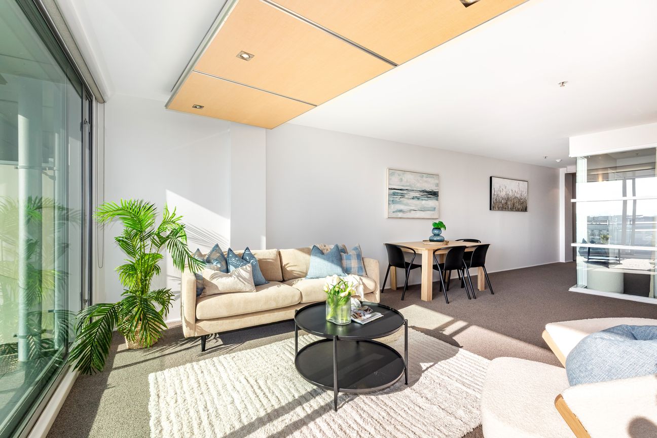 EXCEPTIONAL BUYING - Widok 3