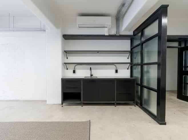 CBRE - Modern CBD Office Suite