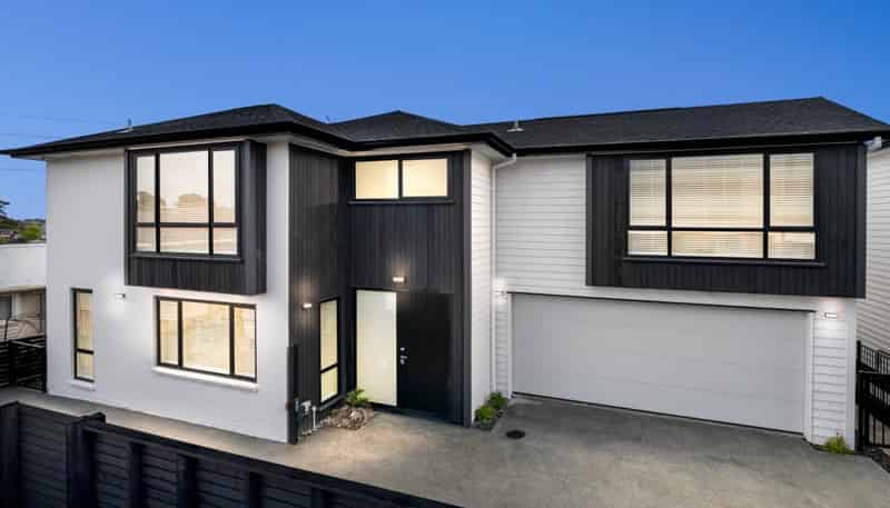16A Eaton Road, Hillsborough