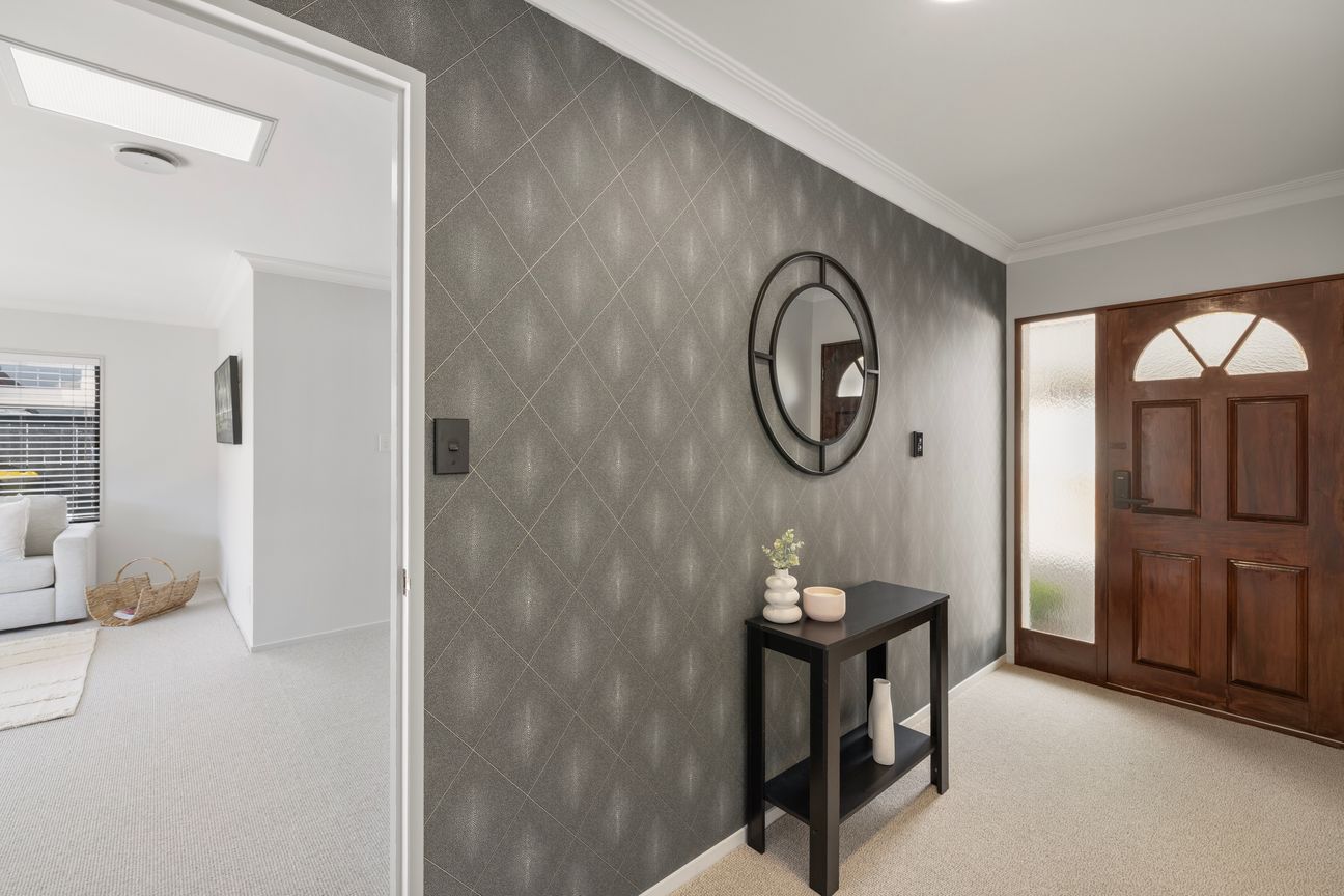 Luxury Lock & Leave, Downsizers & Singles Home - Widok 2
