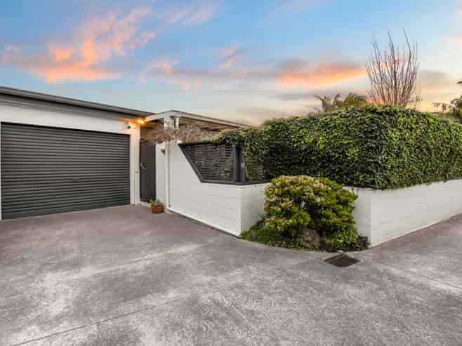 2/22 Harding Avenue, Mount Wellington