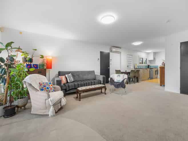2/22 Harding Avenue, Mount Wellington