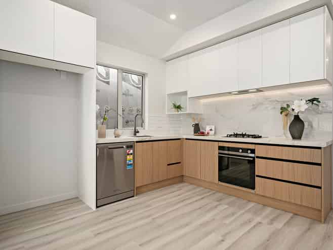 8 Mahinga Kai Road, Orewa