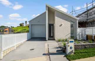 8 Mahinga Kai Road, Orewa