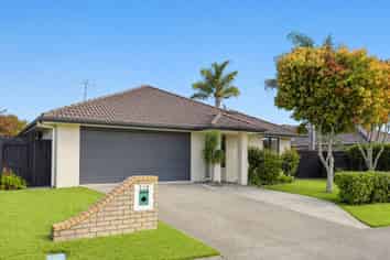 210 Harbourside Drive, Karaka
