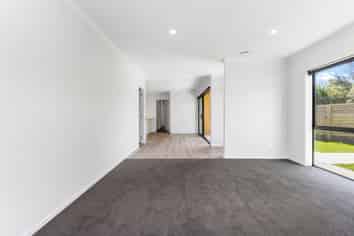 10 Ngarua Lane, Hamilton Central