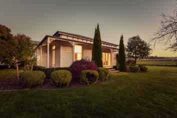 355 Main Road Spring Grove, Wakefield