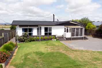 71 Pipiroa Road, Ngatea