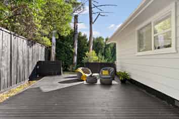 1/3 Aralia Road, Sunnynook