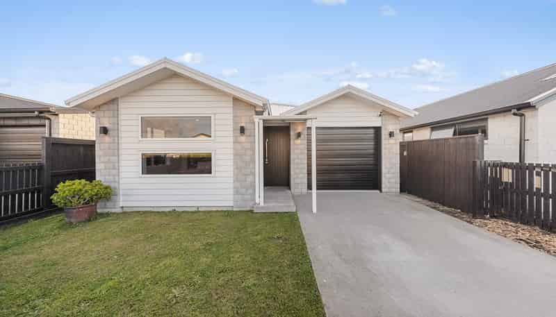 23 Tangaroa Place, Poike