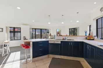 12 Florida Key, Papamoa