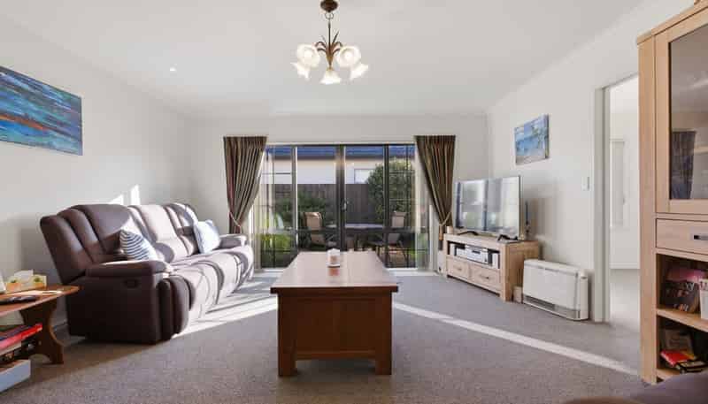 12 Florida Key, Papamoa