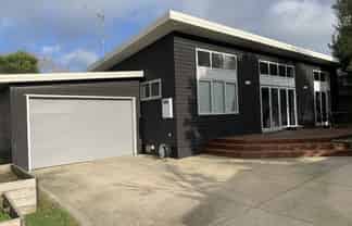 8A Vine Avenue  , Maungatapu