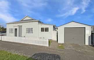 64 Joseph Street, West End