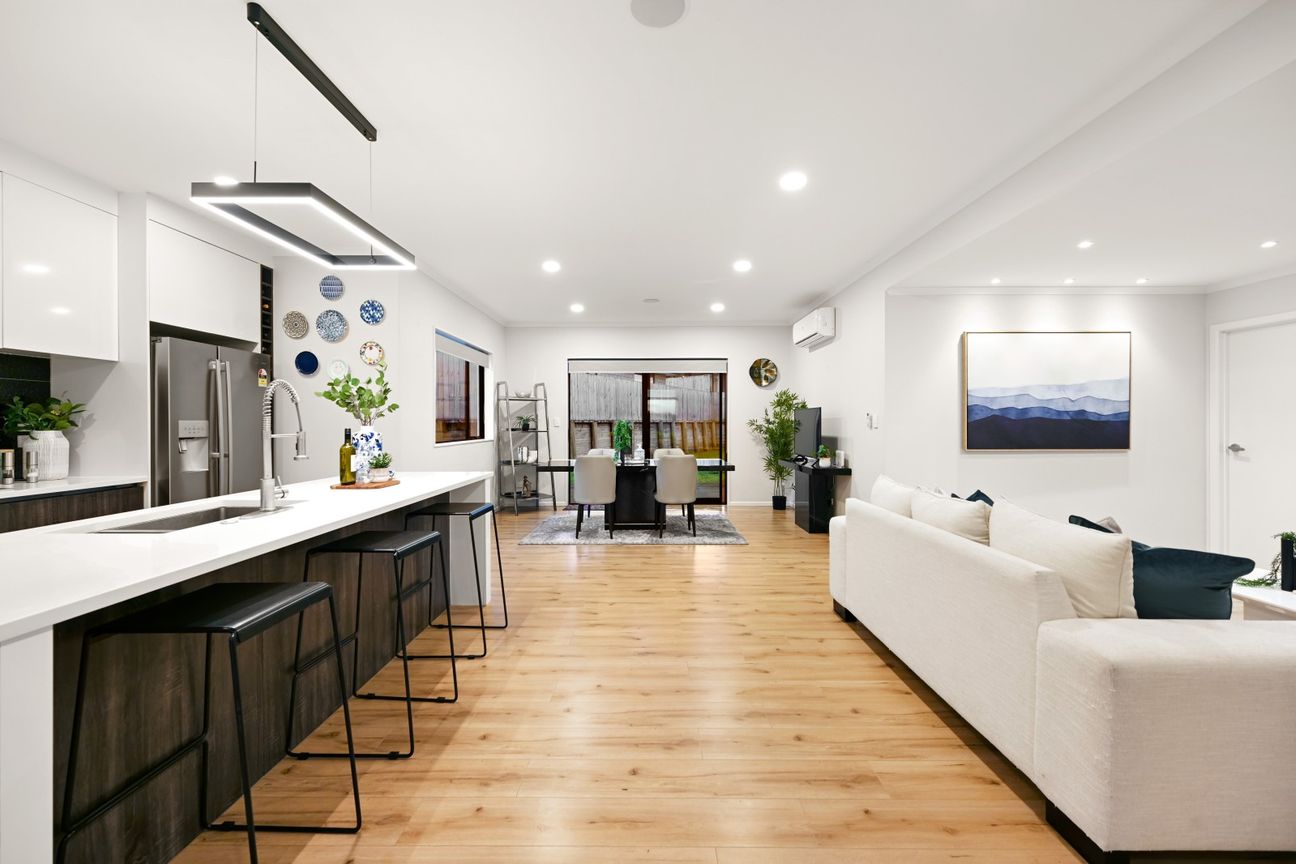 $50k Reduction - Luxury Living with Views to Match - Meer