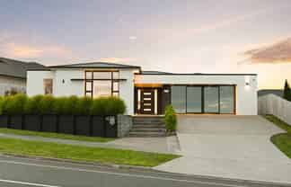 15 Waireka Road, Rototuna North