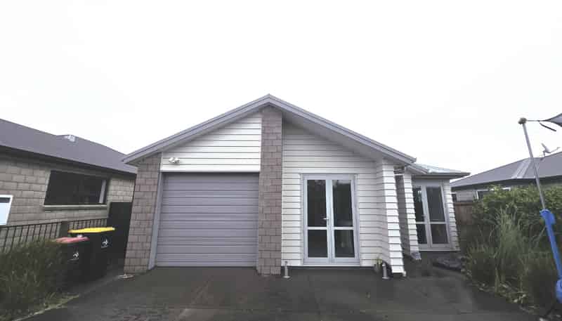 18 Foley Grove, Pyes Pa