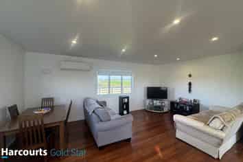 5855 Pekapeka Road, Netherton