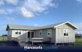 5855 Pekapeka Road, Netherton