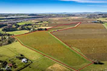  Colefield Vineyard, Aorangi Road, Maraekakaho