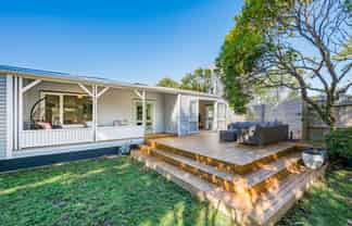 16 Wairere Grove, Paraparaumu