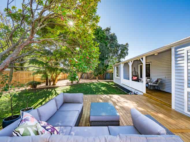 16 Wairere Grove, Paraparaumu