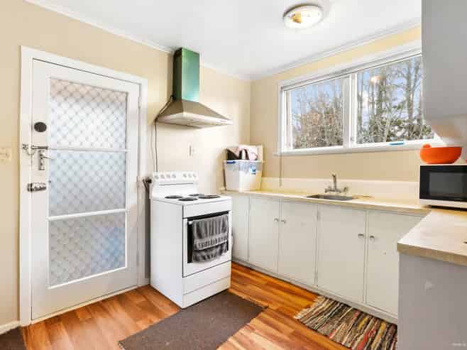 1/142A Great South Road, Manurewa