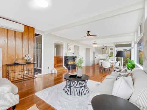 39 Bel Air Drive, Hillsborough