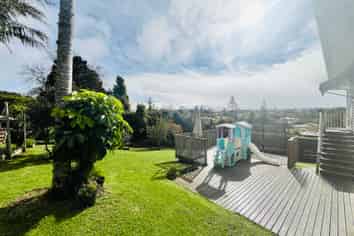 98 Deep Creek Road, Torbay