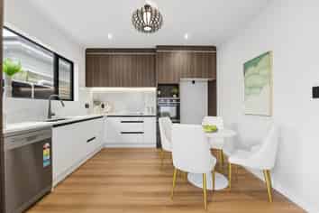 8D Brentford Place, Manurewa