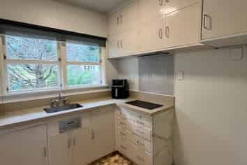 a/2 Dunn Street, Reefton