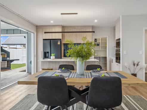 32 Makomako Crescent, Wharewaka