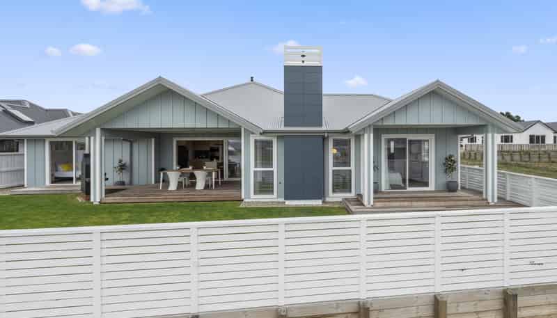 32 Makomako Crescent, Wharewaka