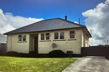 14 Conlon Street, Reefton