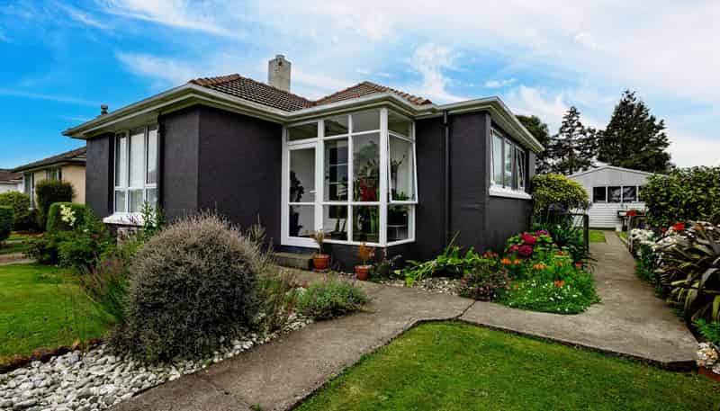 84 Adamson Crescent, Glengarry