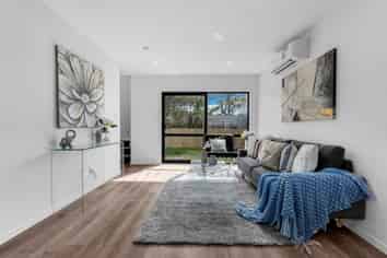 3E Ferguson Street, Mangere East