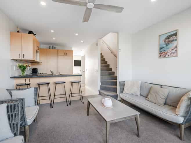 24/3 Riverside Road, Orewa