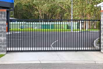 Established Gates & Fencing + Property Option