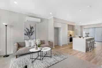 5/35 Marine Parade, Hobsonville