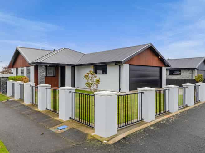 100 Argyle Street, Hawera