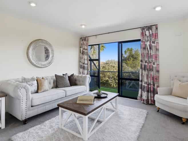 2/94 Jutland Road, Hauraki