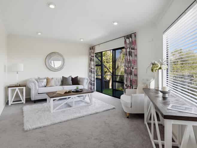 2/94 Jutland Road, Hauraki