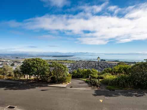 4 Zeehaen Place, Britannia Heights