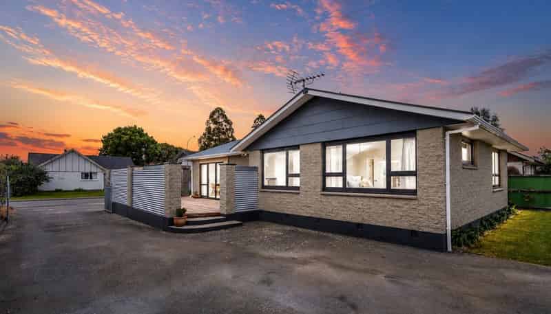 9 Simon Place, Woodend