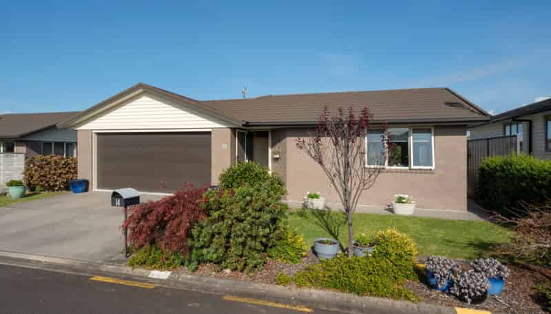 14/4 Greystone Place, Omokoroa