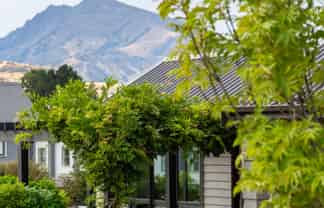 1 Rocklands Court, Wanaka