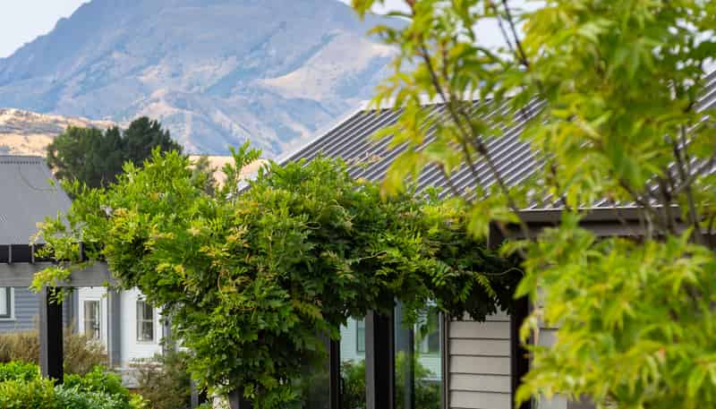 1 Rocklands Court, Wanaka