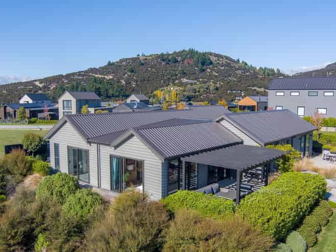 1 Rocklands Court, Wanaka