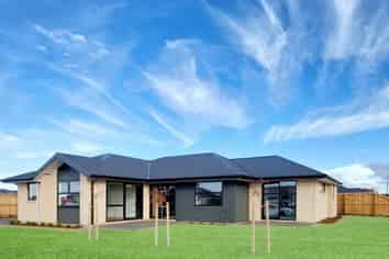 35 Chambers Avenue , Ravenswood
